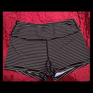 Savage Barbell booty shorts jailhouse size small